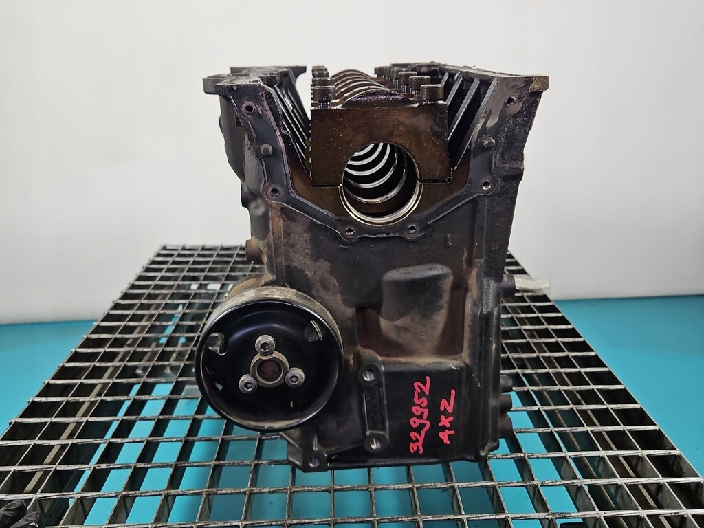 фото №12, Блок двигателя vw passat b6 3.2 fsi axz