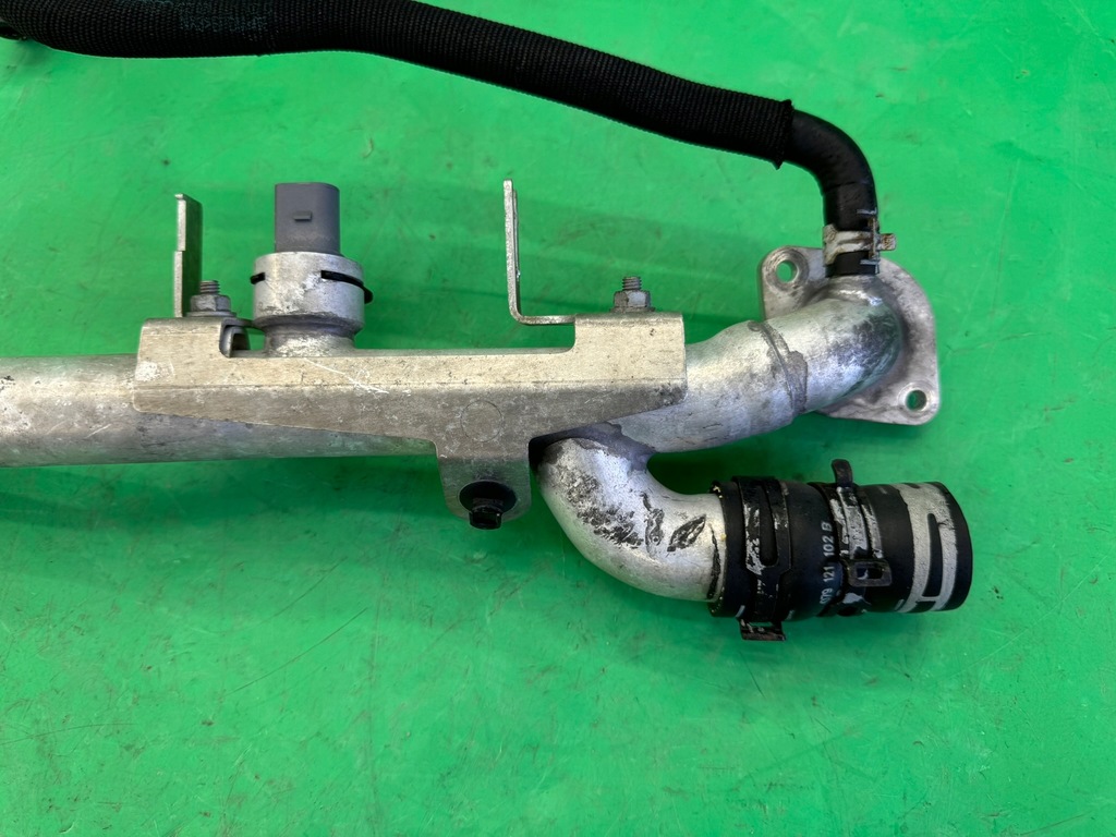 фото №9, Труба шланг охолодження магістраль датчик audi s6 c6 5.2 fsi v10 06-