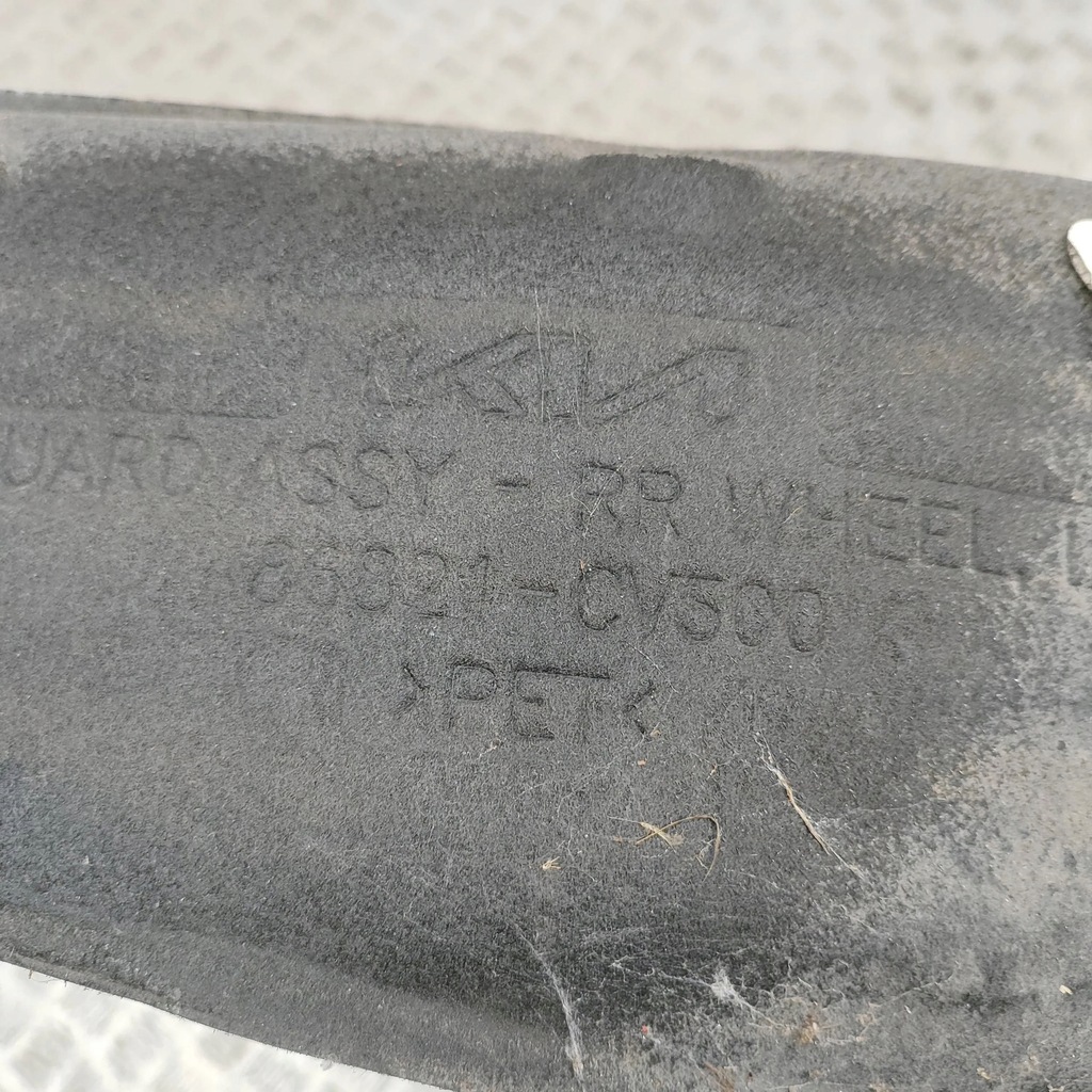 фото №6, Kia ev6 2023 левая сторона подкрылок задние