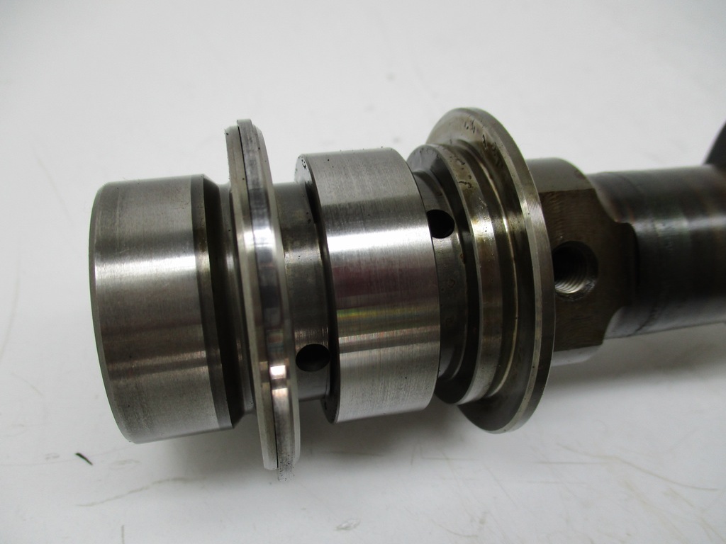 фото №10, A4 b8 s4 s5 3.0 tfsi cre права головка вали вал