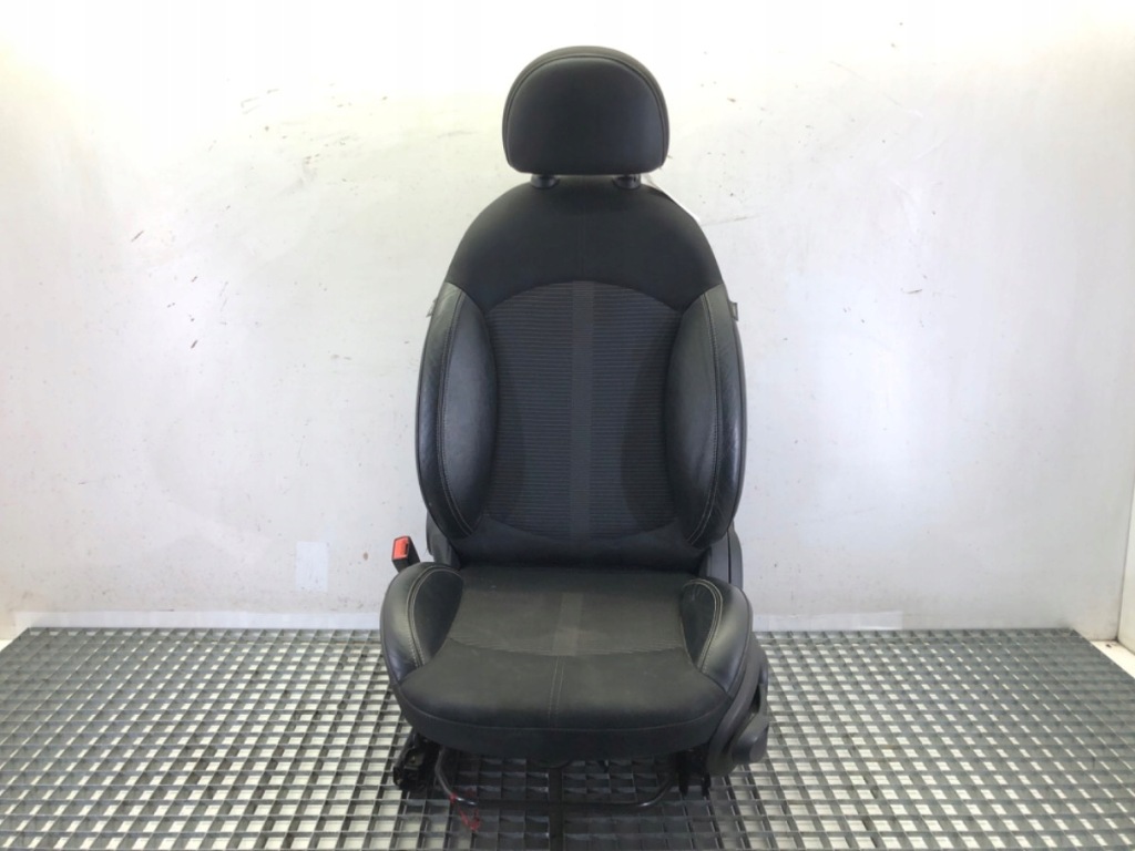 фото №1, Сиденье левый перед mini countryman r60 хэтчбек 10-16