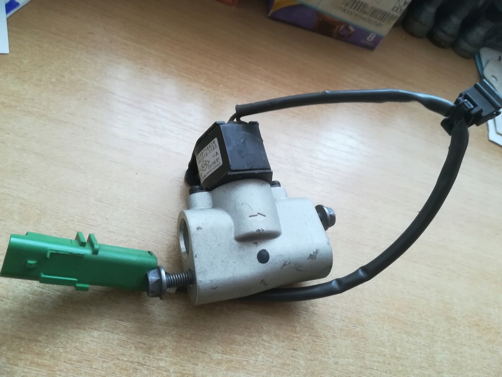 фото №1, Клапан кондиционера 924871682r renault zoe