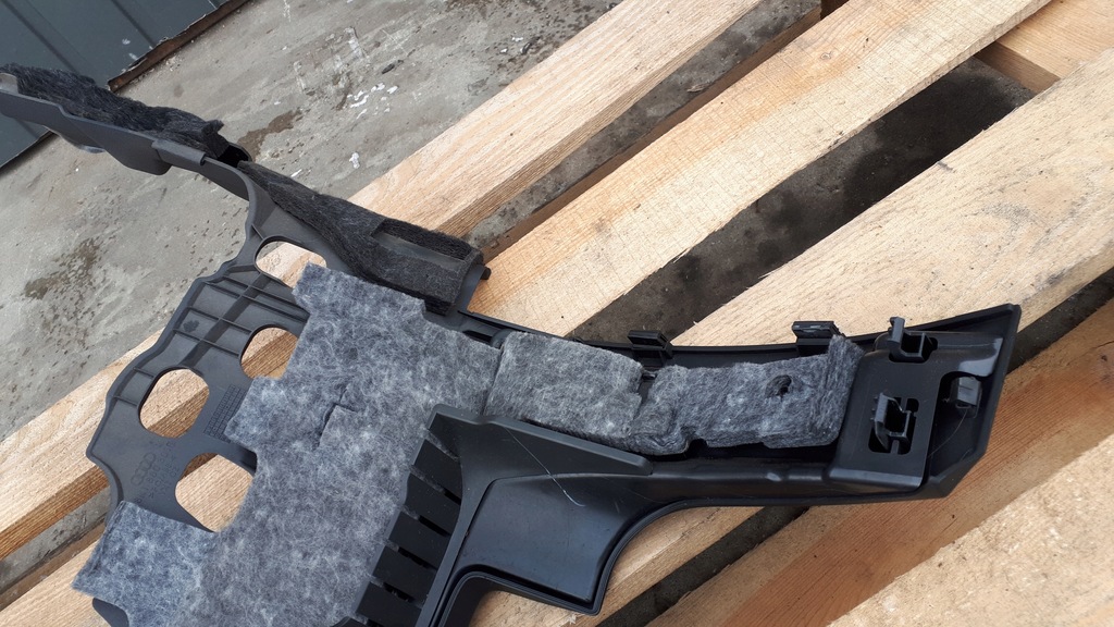 фото №10, Защита колонки рулевого audi оригинальный номер 8k1880301b