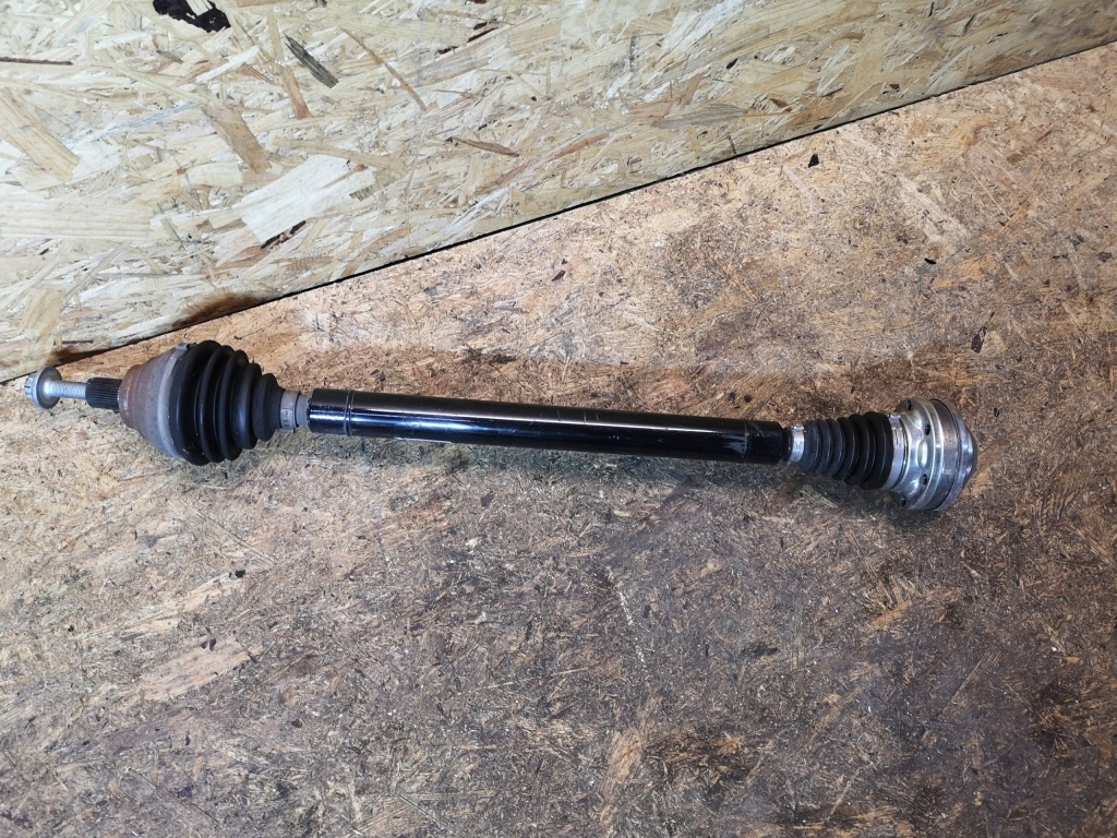 Купить Vw audi seat skoda приводной вал правый  3q0407272c