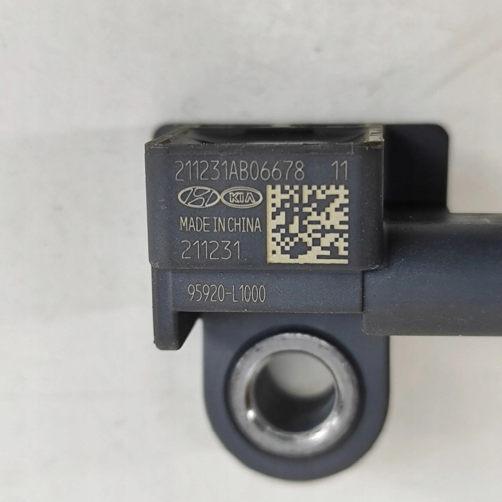 фото №6, Kia ev6 2022 перед сторона права датчик удару подушка безпеки