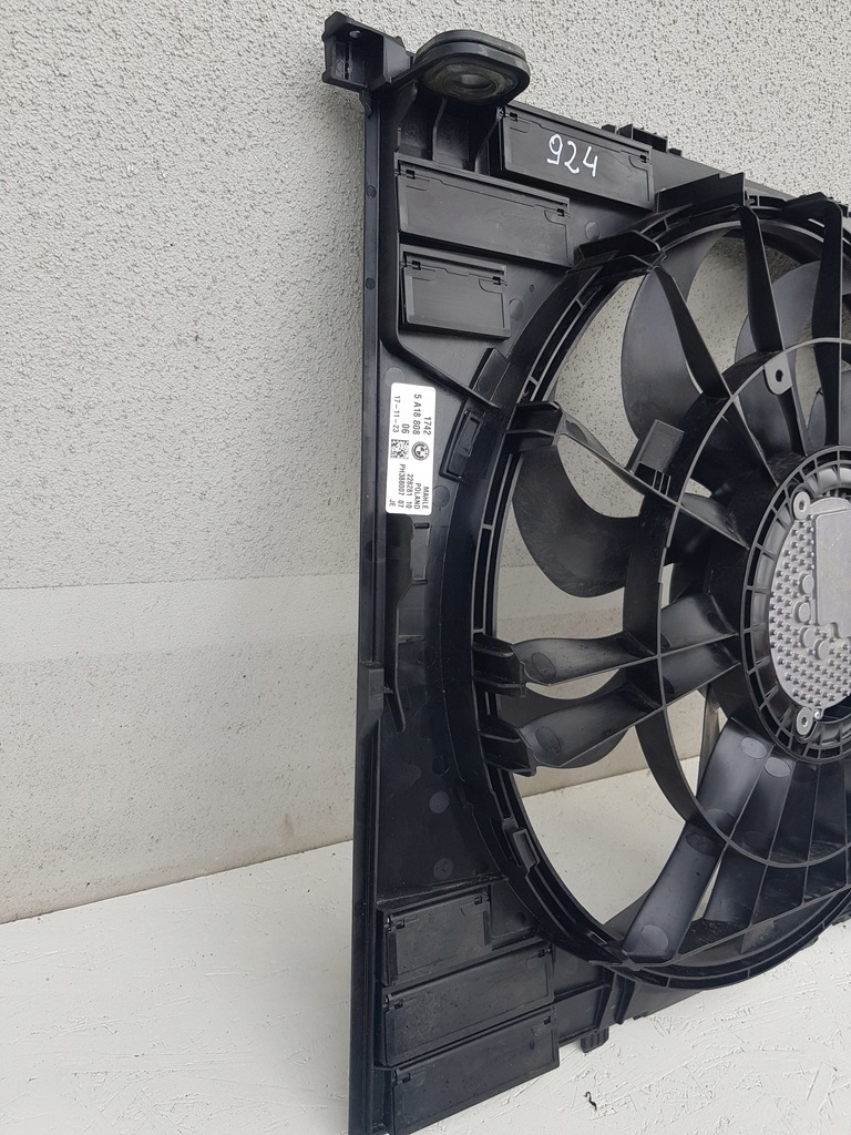 фото №2, Вентилятор радиатора bmw 5 g60 7 g70