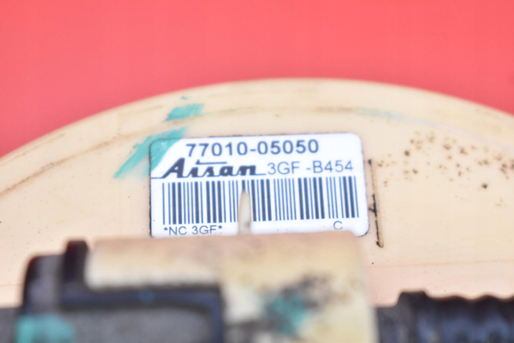 фото №7, Датчик рівня пального 77010-05050 toyota avensis t27 2.0 d-4d lift 11-15