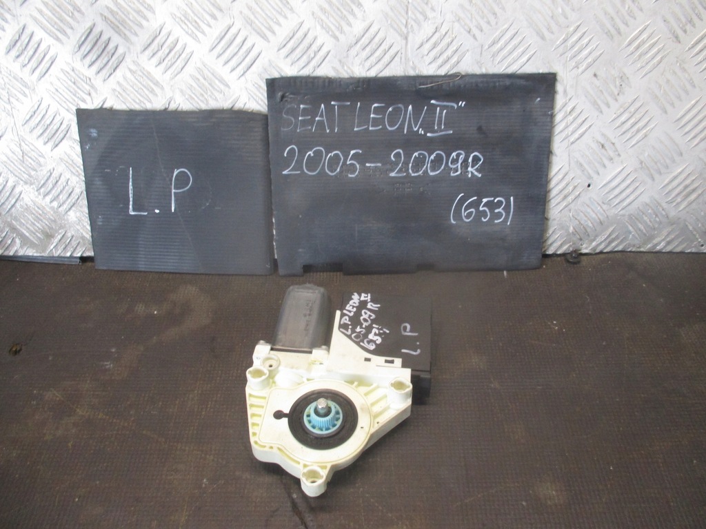 фото №1, Моторчик модуль стекло левый перед 1k0959793l seat leon ii 05-09 r.