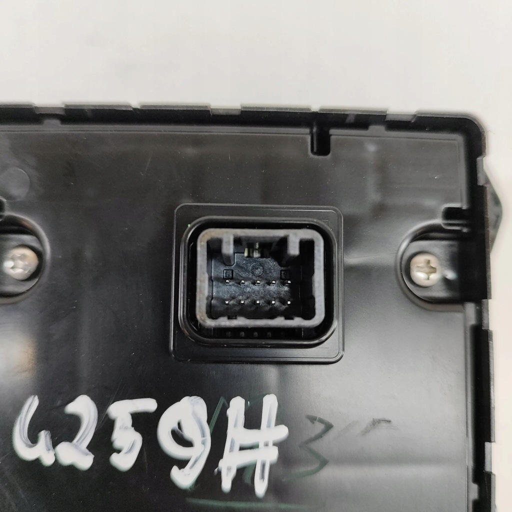 фото №7, Lexus es 250 - 300 - 330 2021 панель радіо