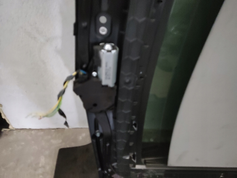 фото №9, Bmw f11 люк панорама