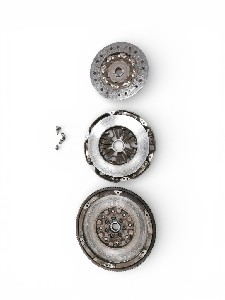 фото №1, Комплект зчеплення притиск маховик з двома масами mercedes w176 w246 w117 1.5cdi a6070300605