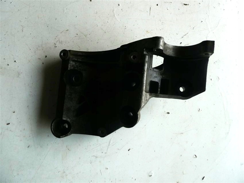 Кронштейн генератора opel insignia a 2.0 cdti 08-17 r Цена