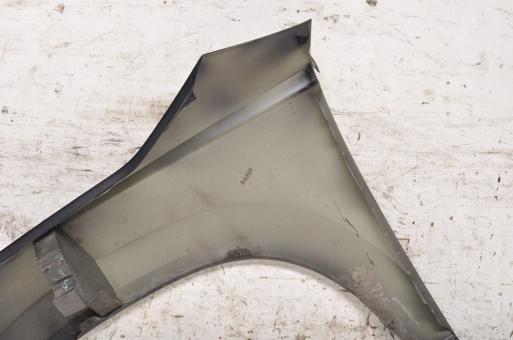 Skoda karoq крыло  правый  перед передний Доставка