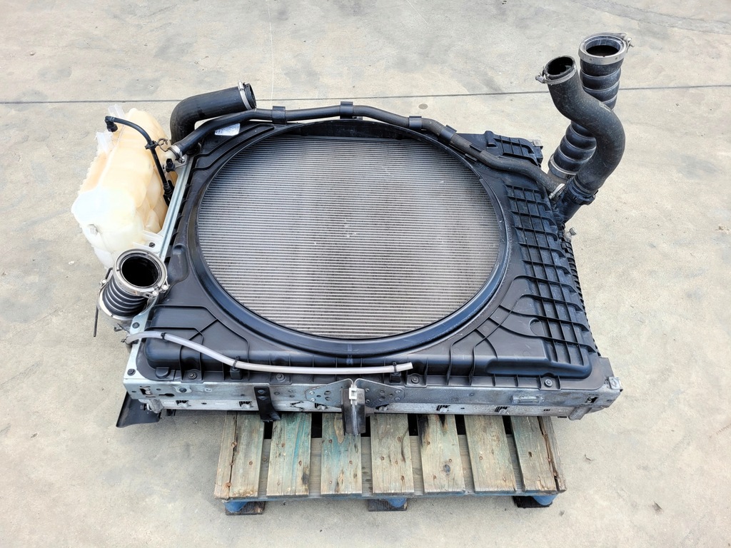 фото №12, Комплект радиатор wody воздуха интеркулер кондиционер туннель volvo fh 4 fh 5