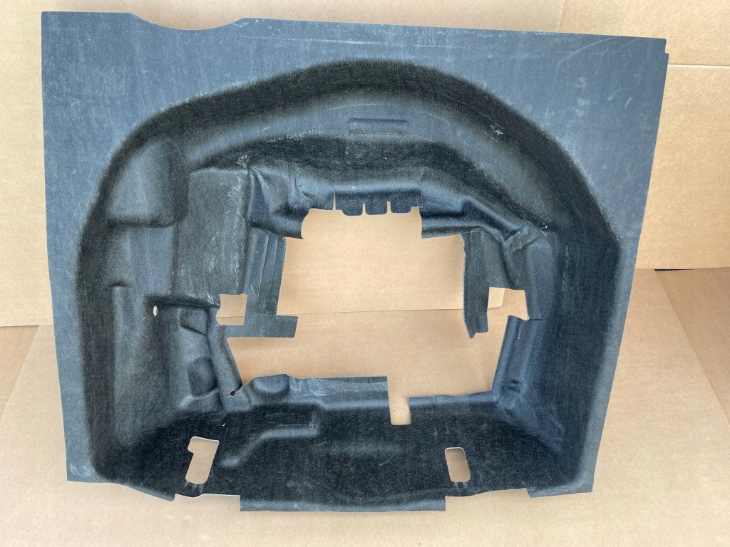 фото №1, Audi a5 8t sportback обшивка ниша колеса запасного