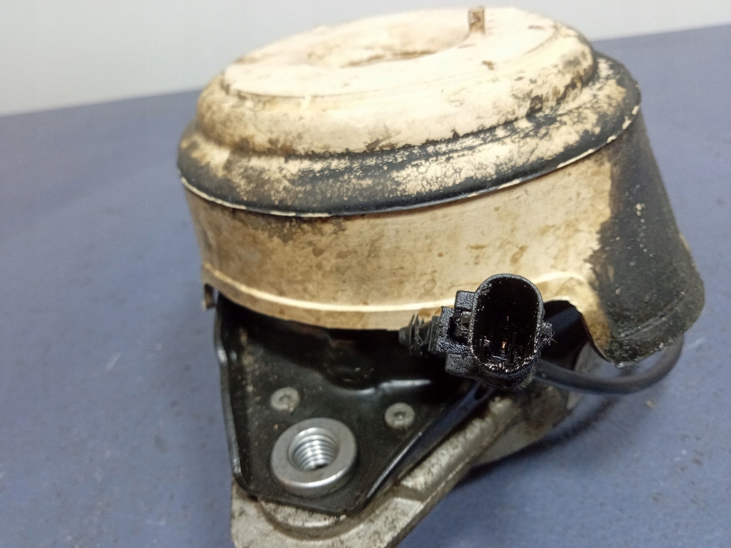 фото №5, Mercedes gls x166 3.0 cdi подушка двигателя правая a1662406917