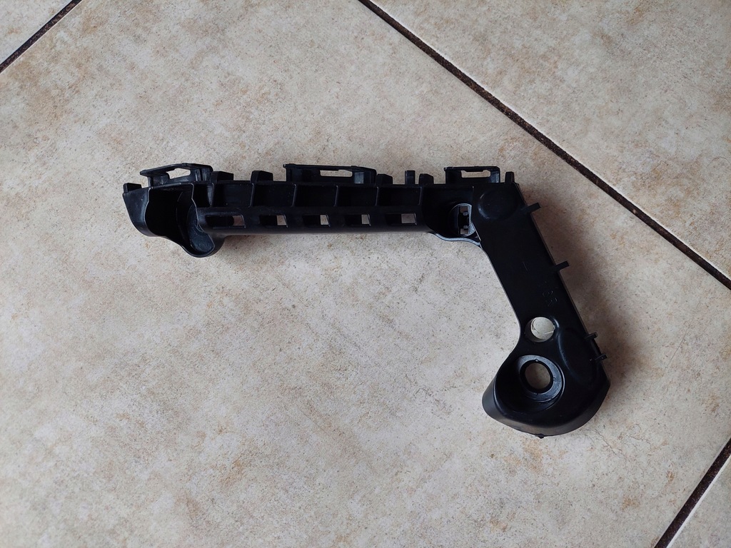 фото №7, Направляющая крыла - перед - toyota corolla e21 - 2019