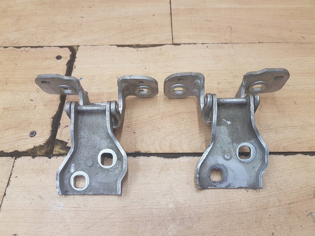 фото №1, Петли крышки багажника kpl citroen c5 iii kombi