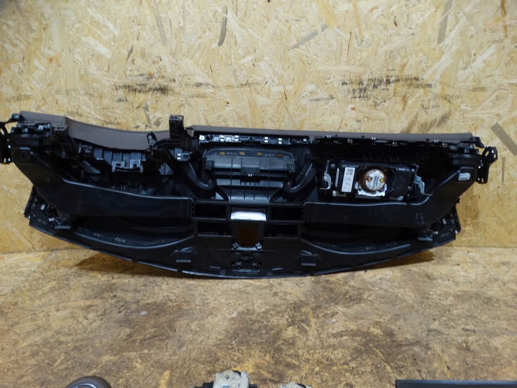 фото №7, Idealna консоль kpl. кожа nappa porsche panamera 971 1