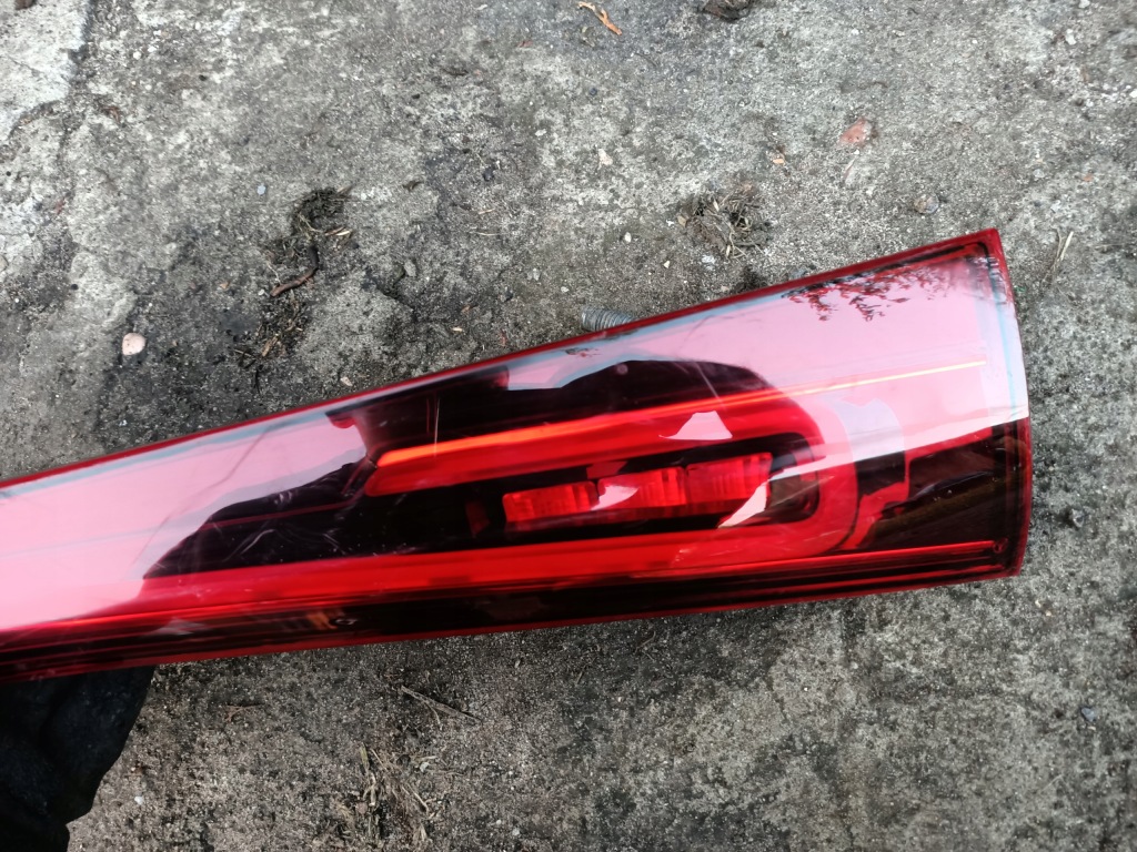 фото №10, Лампа накладка задняя задняя mercedes eqa a2439062900