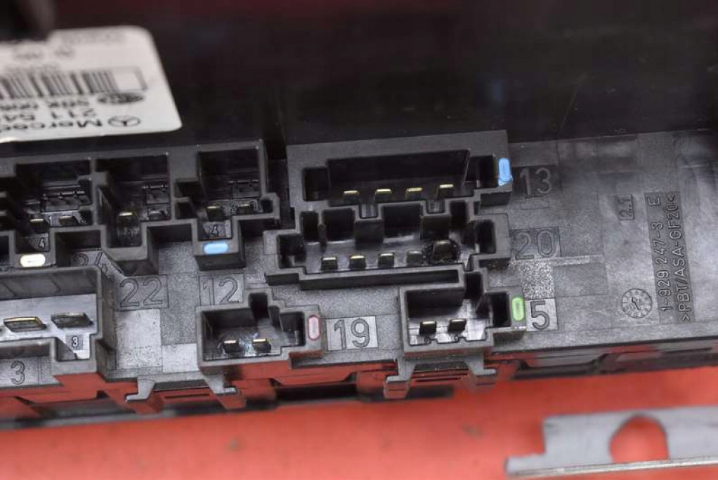 фото №10, Модуль комфорта 2115453601 mercedes cls c219 w219 3.5 v6 272 km 04-08