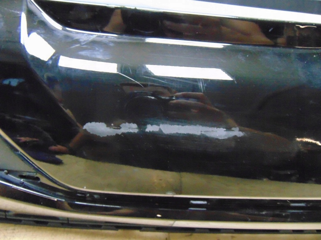 Спойлер бампера задний  накладка audi q7 4m0 s-line Цена