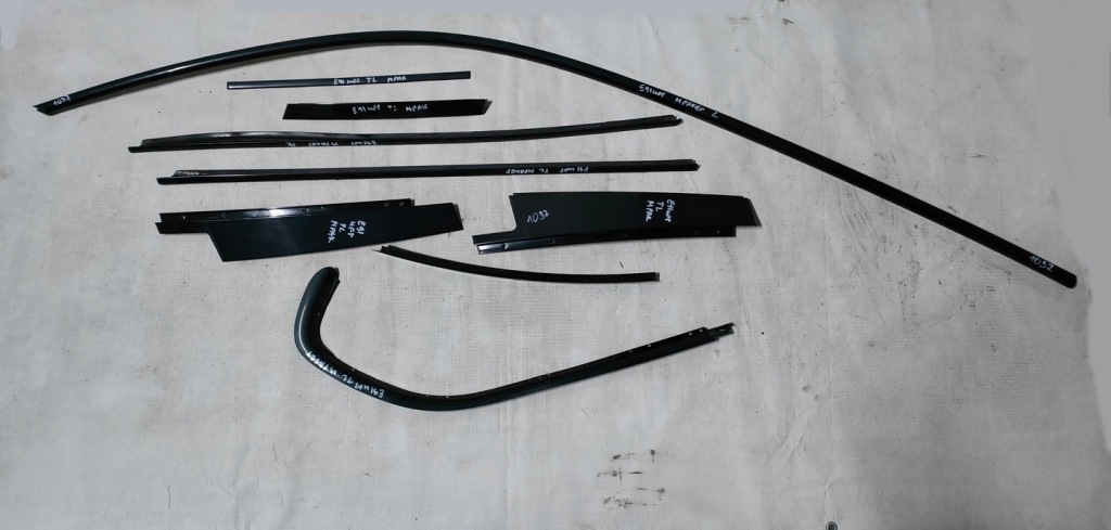 Купить Bmw e91 рестайлинг  накладки shadow line