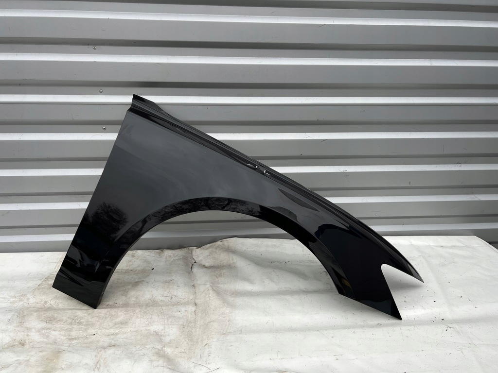 фото №1, Крыло правый audi a6 c8