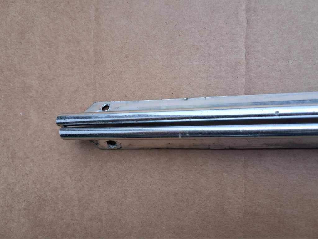 Накладки капот передней mercedes w116 1168810132 1168810232 в Украине