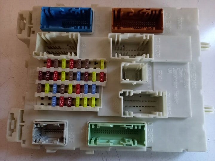 фото №1, Ford c-max mk2 модуль bsi dv6t14a073ek