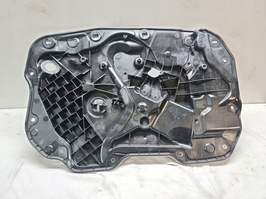 фото №1, Bmw 2 f44 шумоизоляция дверь левый перед