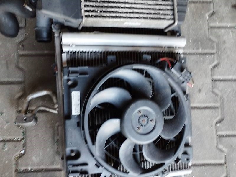 Радиатор воды вентилятор opel astra h 3 3 с Разборки