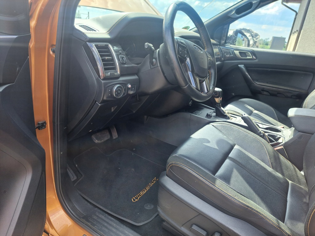 фото №3, Ford ranger 2021 wildtrak середина kompletny сиденья podsófitka консоль