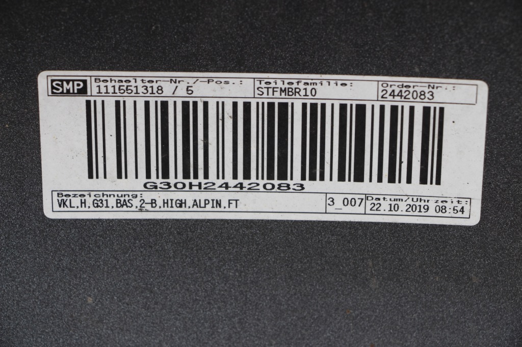 Bmw 5 g31 универсал luxury sport бампер задний  задний на 6 pdc 2016-20 цвет a300 Киев