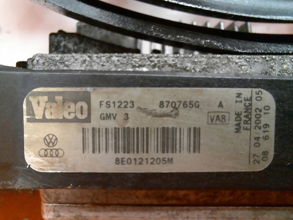 Audi a4 b6 2.0b 00-05 вентилятор радиатора 8e0121205m alt в Украине