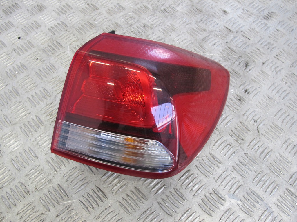 фото №1, Kia rio iv лампа задняя правая оригинал 2017-