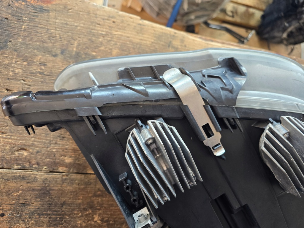 Фара левая левый  перед bmw f07 5gt bi-xenon поворотный европа комплектный  7199613 Оригинал