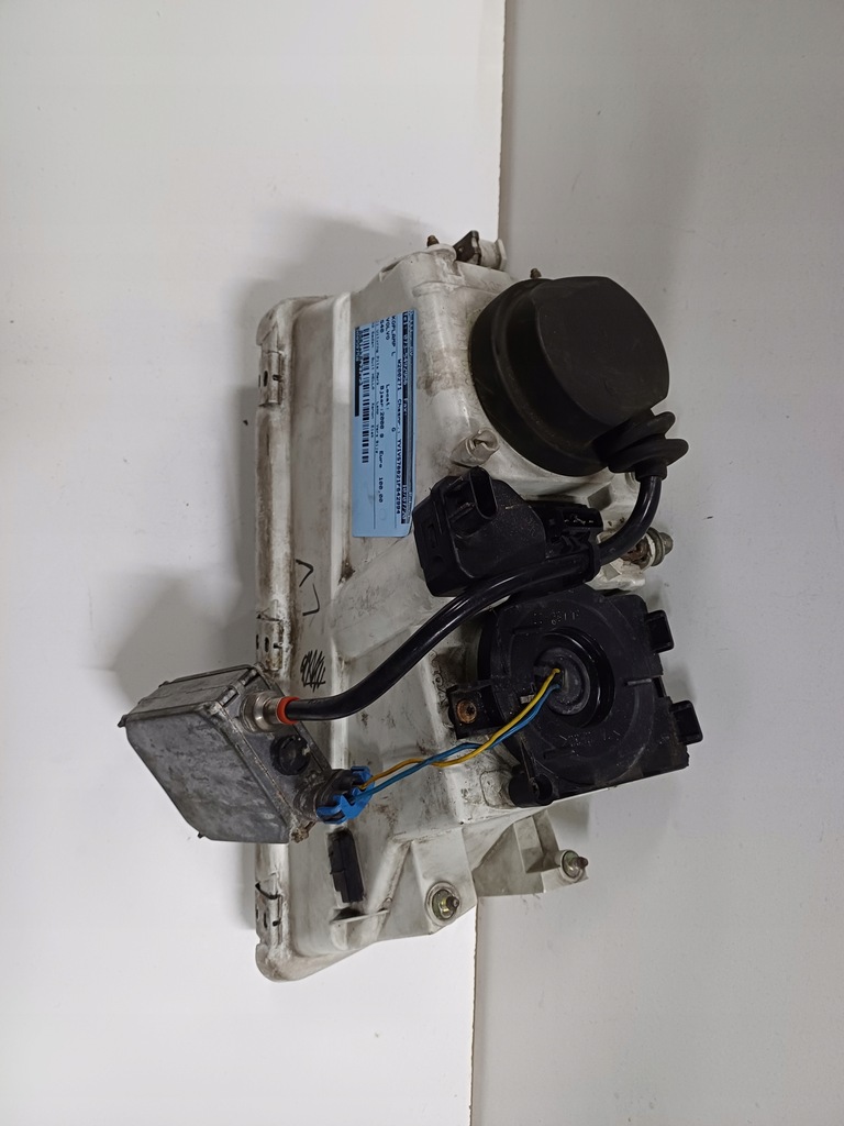 фото №9, Лампа лівий перед volvo v40 s40 ксенон 95-04r