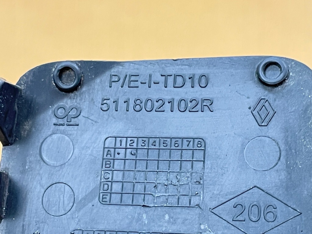 фото №6, Renault trafic iii 3 заглушка фаркоп перед