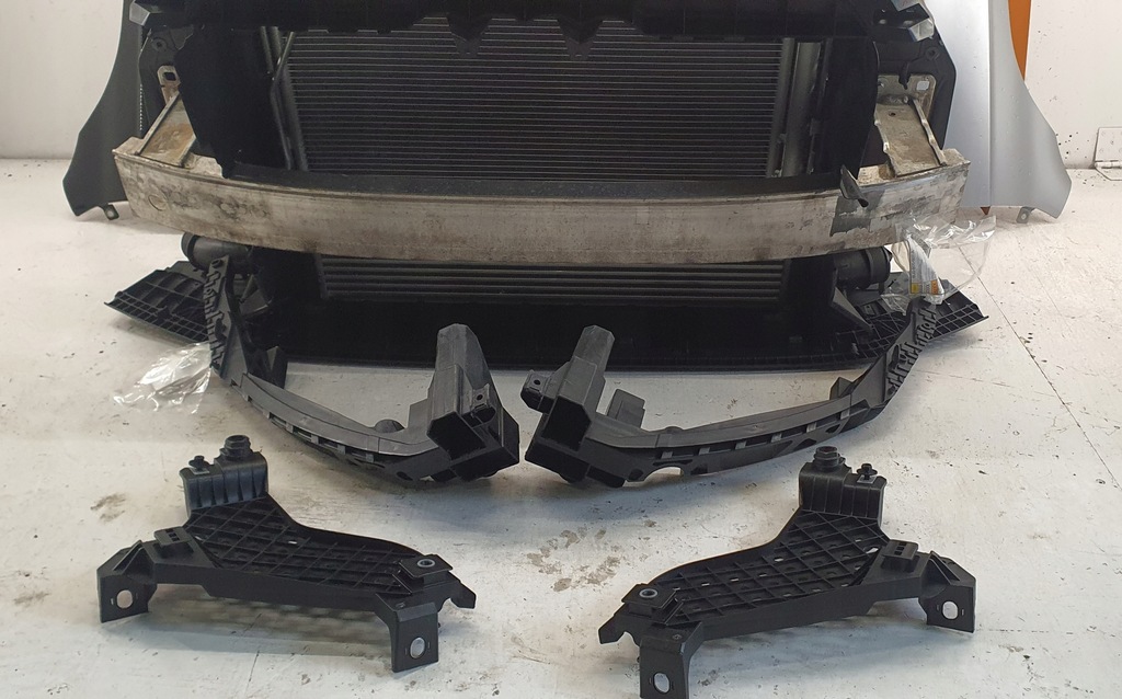 фото №6, Audi q3 s-line 11-15 kompletny перед капот ксенон