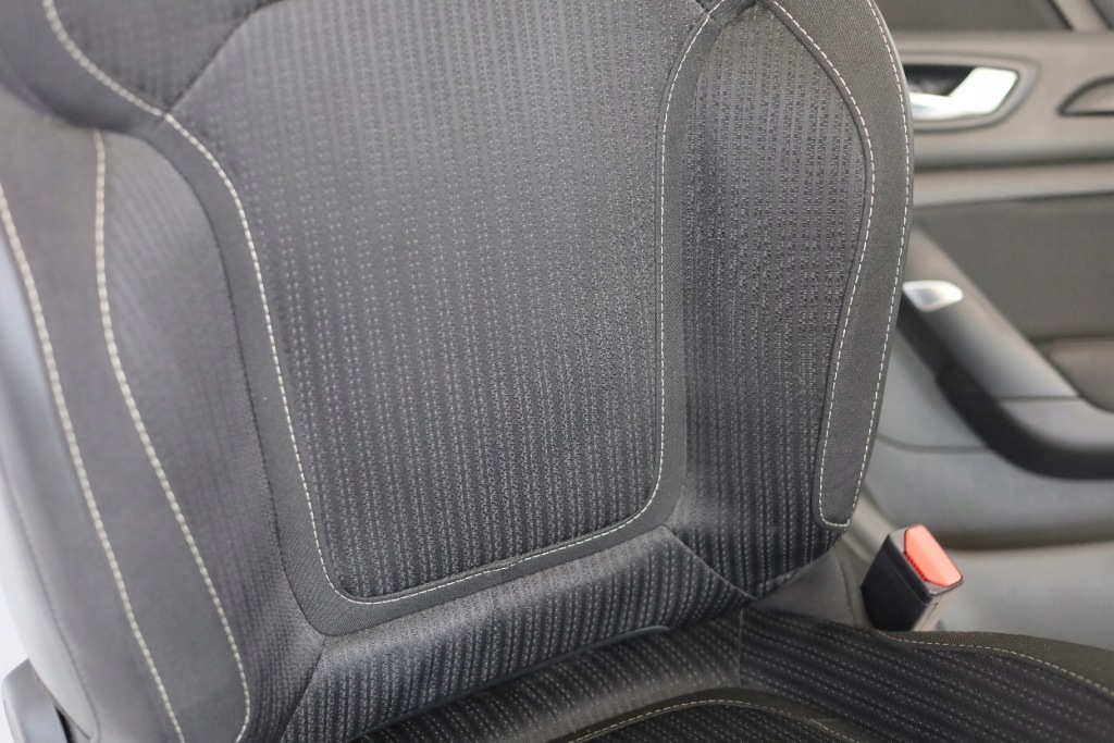 фото №5, Сидіння заднє сидіння обшивки середина салон renault megane iv 17r hb