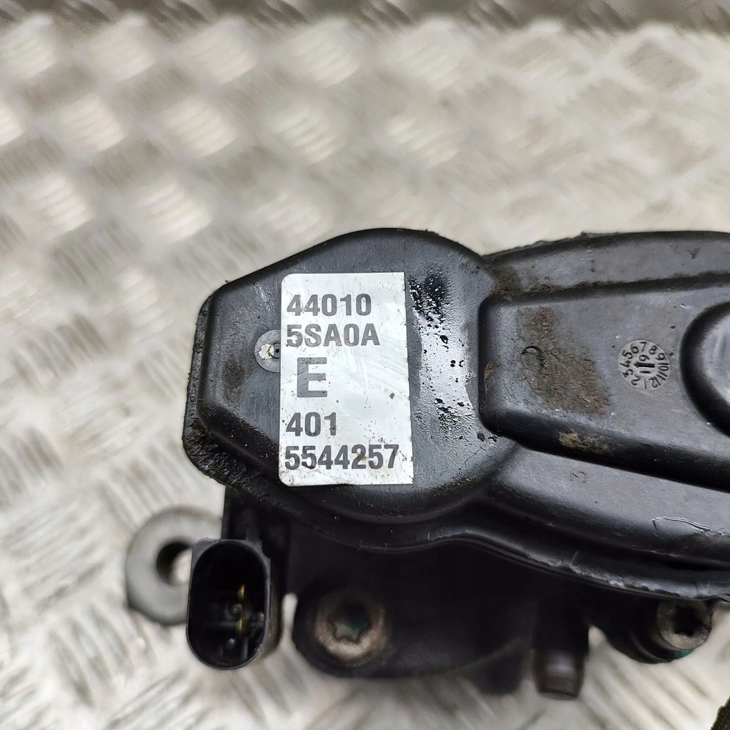 фото №6, Nissan leaf ii ze1 2019 левая сторона задний суппорт тормозной