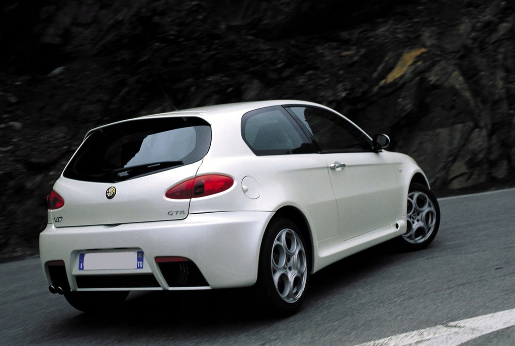 фото №6, Alfa romeo 147 gta спойлер спойлер грунтовка