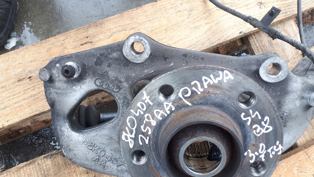 фото №7, S4 b8 поворотный кулак правая правый перед 3.0 tfsi s5 sq5