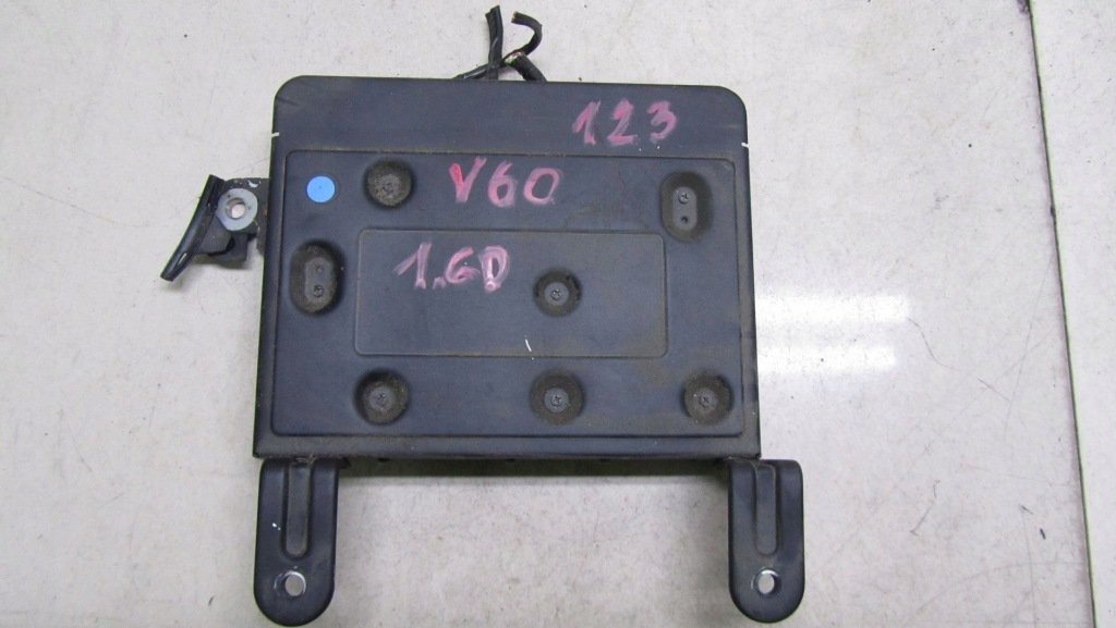 фото №1, Volvo v60 усилитель радио 31360321 10-13 123