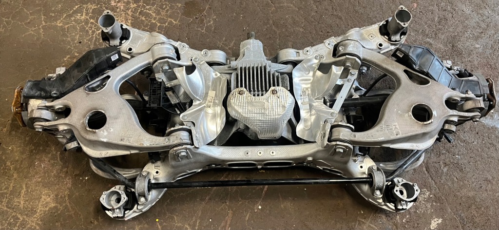 Idealne підвіска задні задня porsche panamera 971 turbo 1 Київ