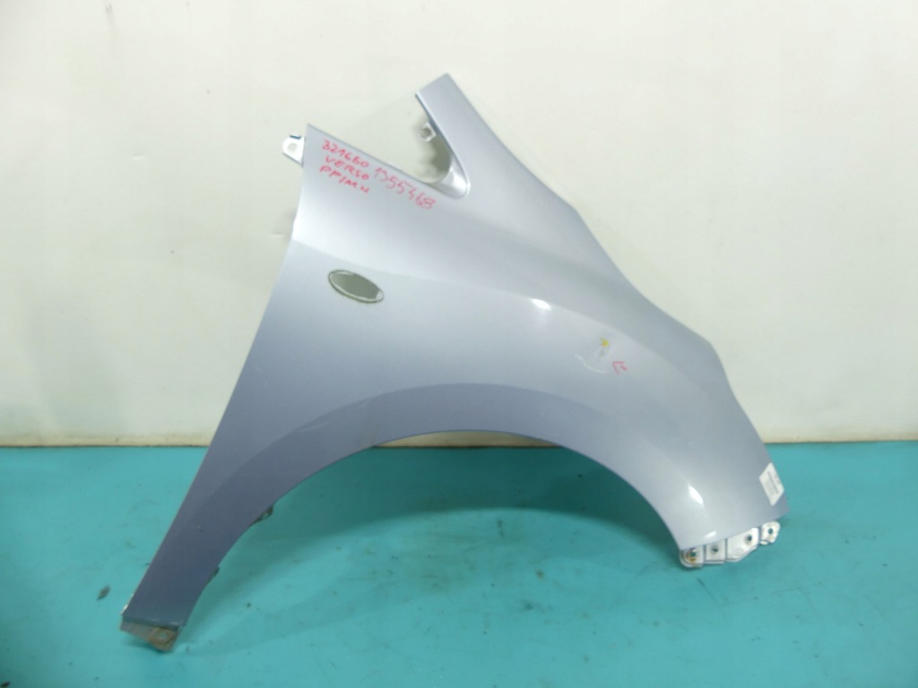 фото №1, Крыло перед правый toyota verso 09-13 8s1