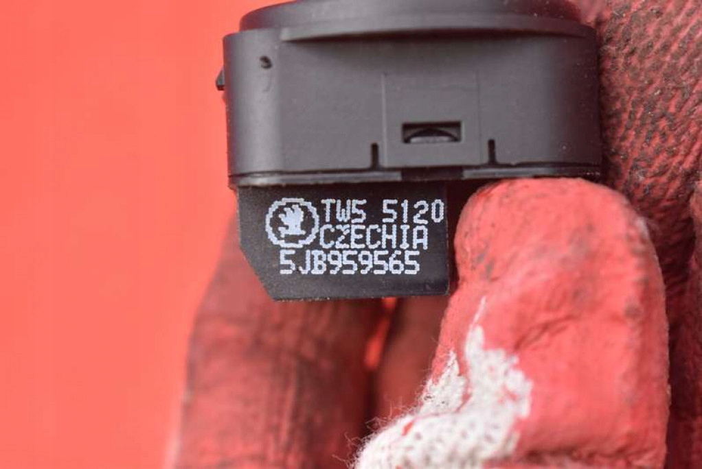 фото №8, Панель регулировки зеркал 5jb959565 skoda fabia 3 iii lift 18-21