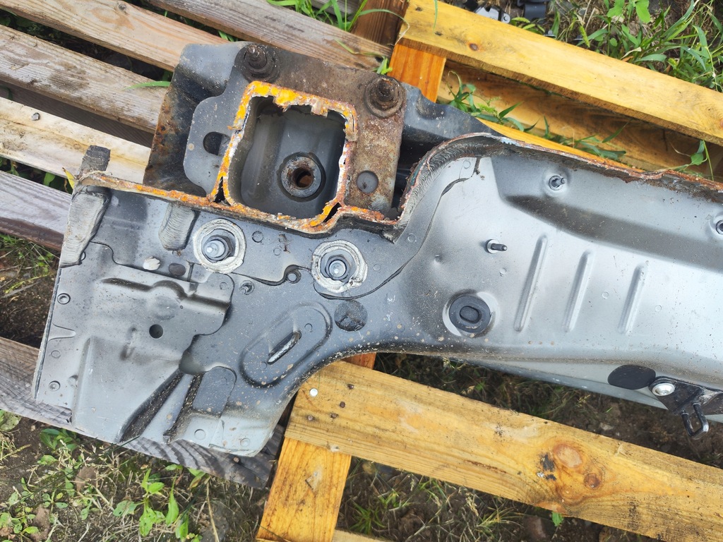 фото №6, Pas задний задняя балка jaguar xf x260 2017