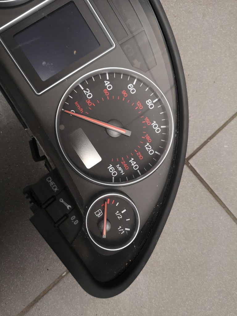 фото №6, Лічильник прилади audi a4 b6 1.8t uk